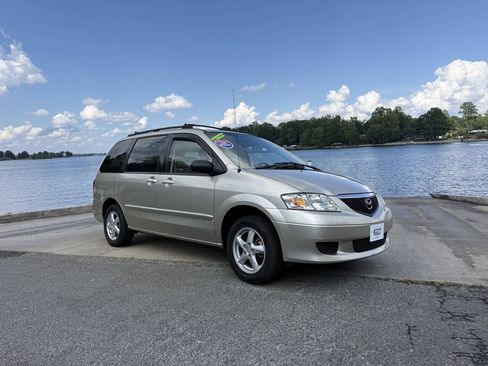 Used 2003 MAZDA MPV LX FWD image 10