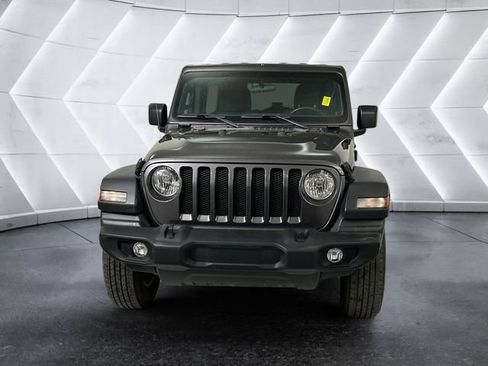 Used 2023 Jeep Wrangler Sport S image 2