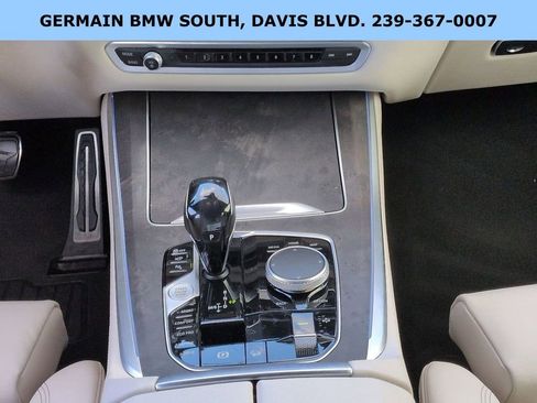 Used 2021 BMW X5 xDrive40i w/ M Sport Package image 19