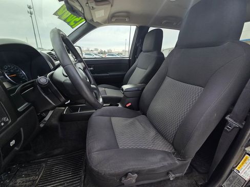 Used 2011 Chevrolet Colorado LT image 11