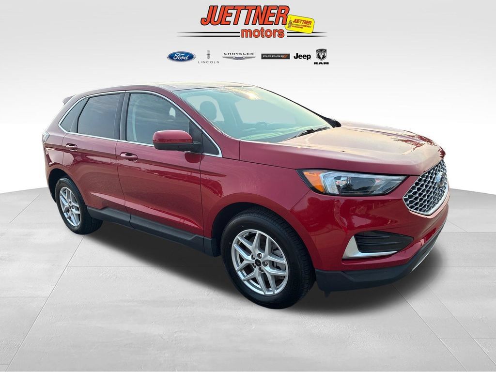 Used 2024 Ford Edge SEL AWD/4WD image 7