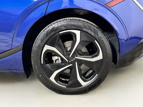 Used 2023 Kia EV6 GT-Line w/ GT-Line Suede Seat Package image 31