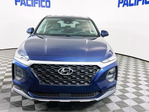 Used 2019 Hyundai Santa Fe SEL image 2