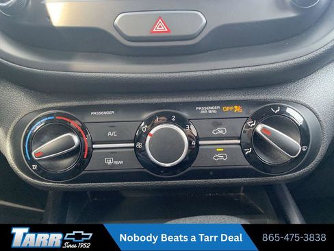 Used 2021 Kia Soul S FWD image 16