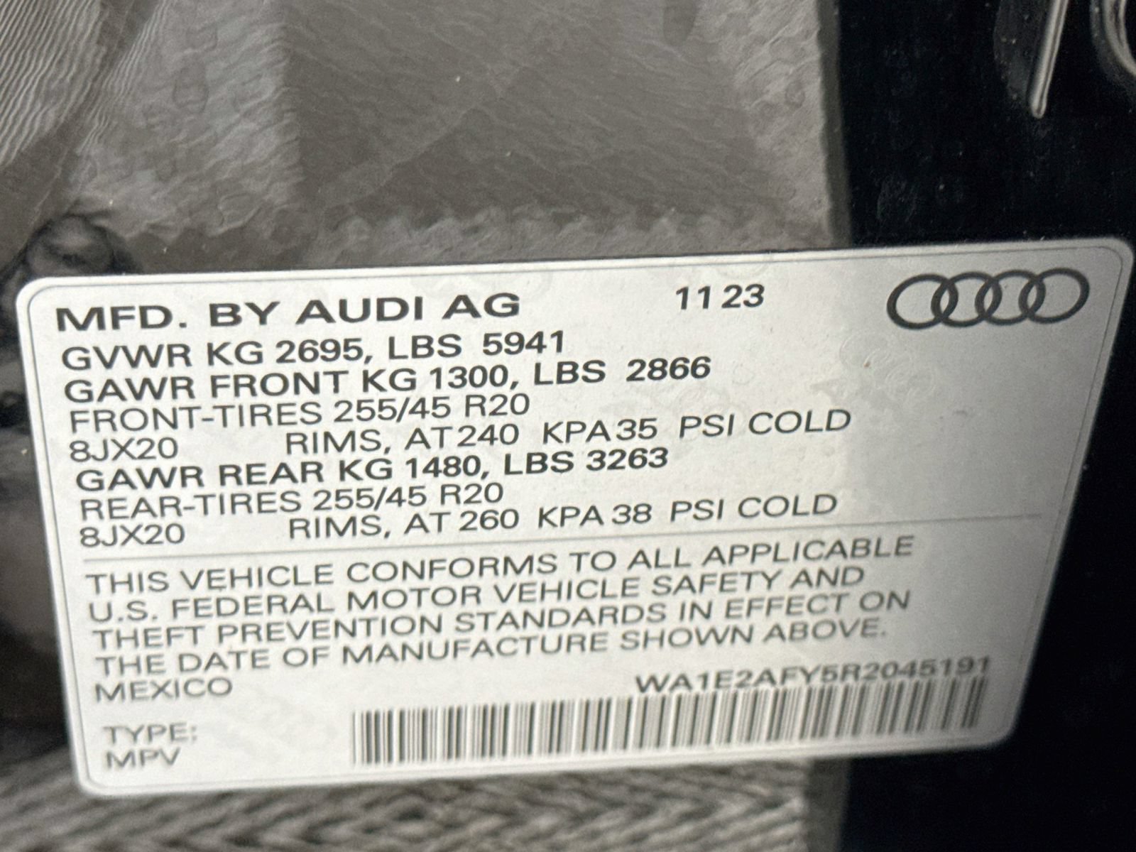 Certified 2024 Audi Q5 e Premium Plus AWD/4WD image 32