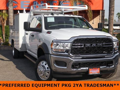 Used 2021 RAM 5500 Tradesman w/ Chrome Appearance Group image 2