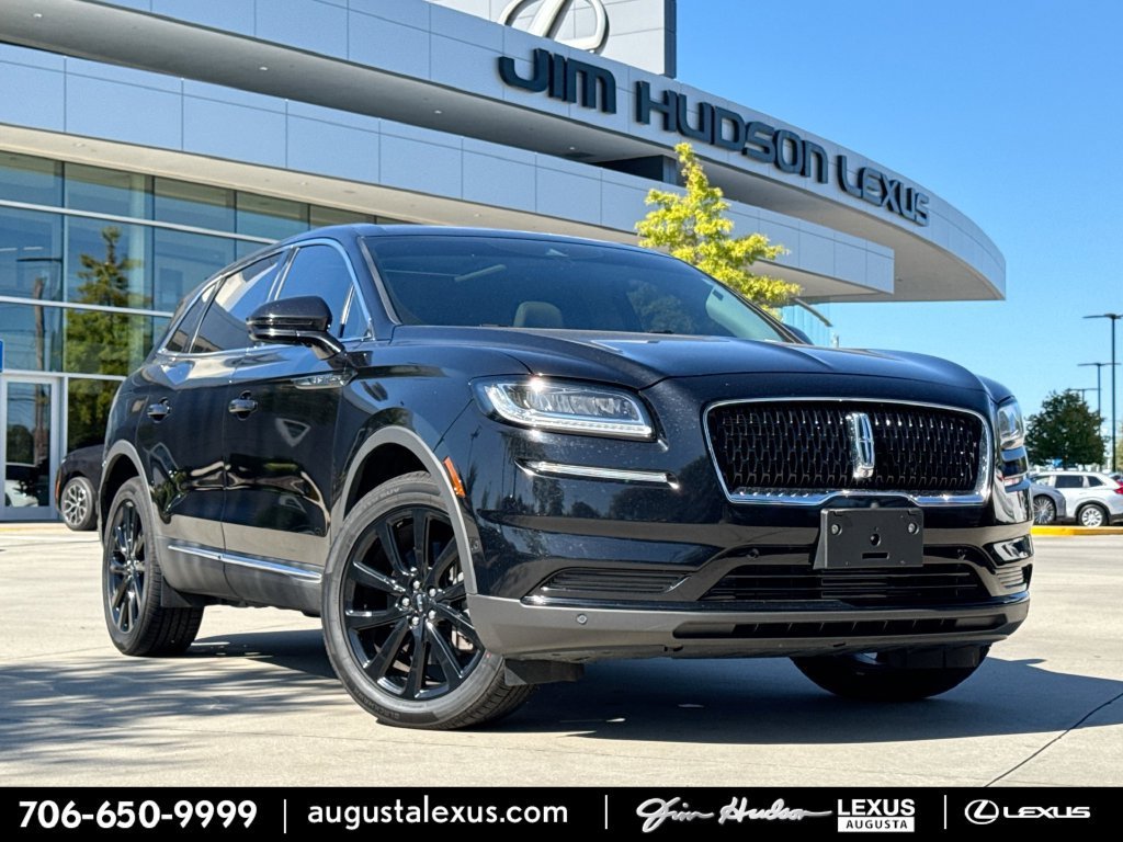 Used 2022 Lincoln Nautilus Reserve w/ Equipment Group 201A AWD/4WD image 1