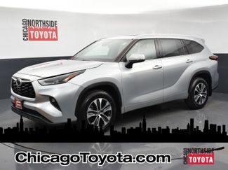Used 2022 Toyota Highlander XLE video 1