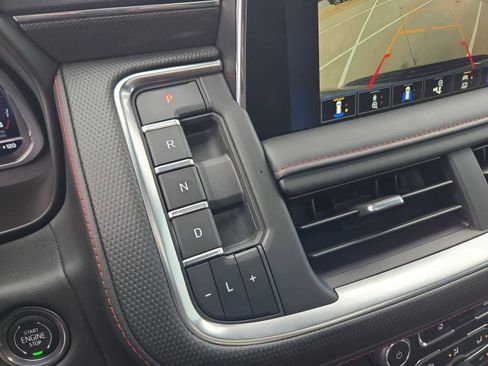 Used 2023 Chevrolet Tahoe RST w/ Sport Performance Package image 33