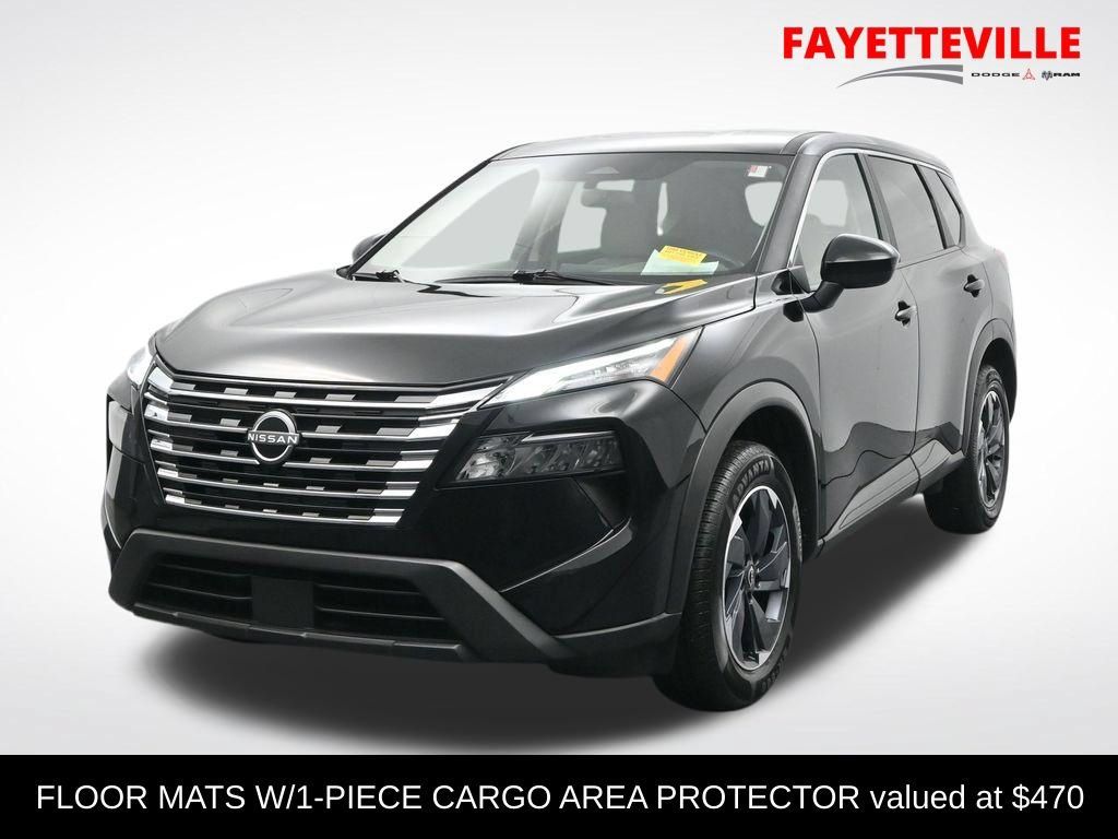 Used 2025 Nissan Rogue SV FWD 360° Tour