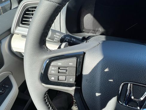 New 2026 Honda Odyssey EX-L image 24