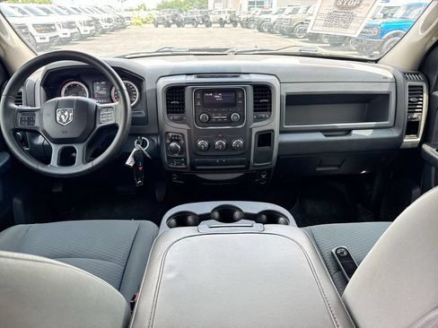 Used 2016 RAM 1500 Express w/ Popular Equipment Group AWD/4WD image 10