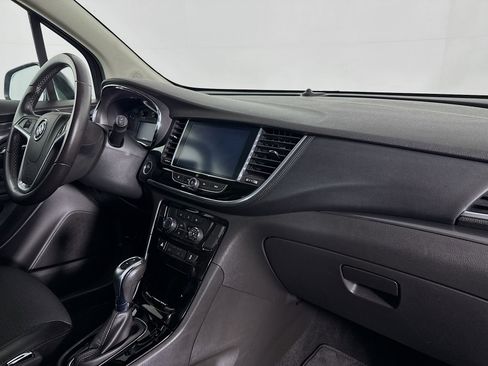 Used 2020 Buick Encore Preferred FWD image 29