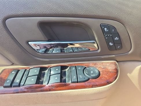 Used 2013 GMC Sierra 1500 SLT w/ SLT Convenience Package image 18