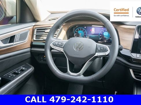 Certified 2024 Volkswagen Atlas SE image 30