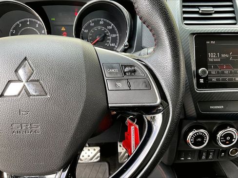 Used 2019 Mitsubishi Outlander Sport LE image 11