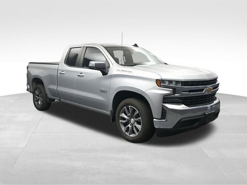 Used 2019 Chevrolet Silverado 1500 LT w/ Texas Edition RWD image 7