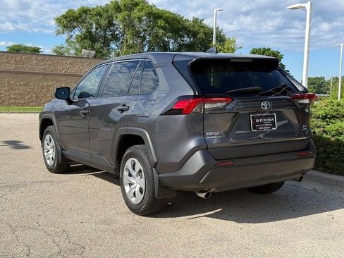 Used 2023 Toyota RAV4 LE AWD/4WD image 5
