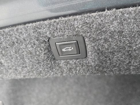 Used 2016 Cadillac CT6 Luxury image 28