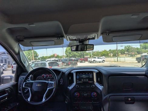Used 2020 Chevrolet Silverado 2500 LT w/ Convenience Package AWD/4WD image 19