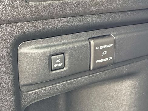 Used 2024 MAZDA CX-90 Plug-In Hybrid w/ Premium Plus AWD/4WD image 16