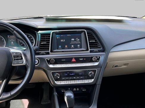 Used 2019 Hyundai Sonata SEL FWD image 6