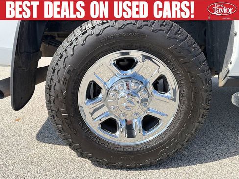 Used 2024 RAM 3500 Tradesman w/ Chrome Appearance Group AWD/4WD image 33