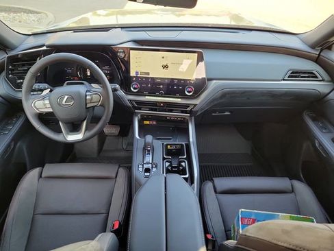 New 2026 Lexus TX 350 AWD image 9