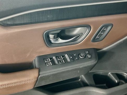 Certified 2023 Honda Pilot Elite image 23
