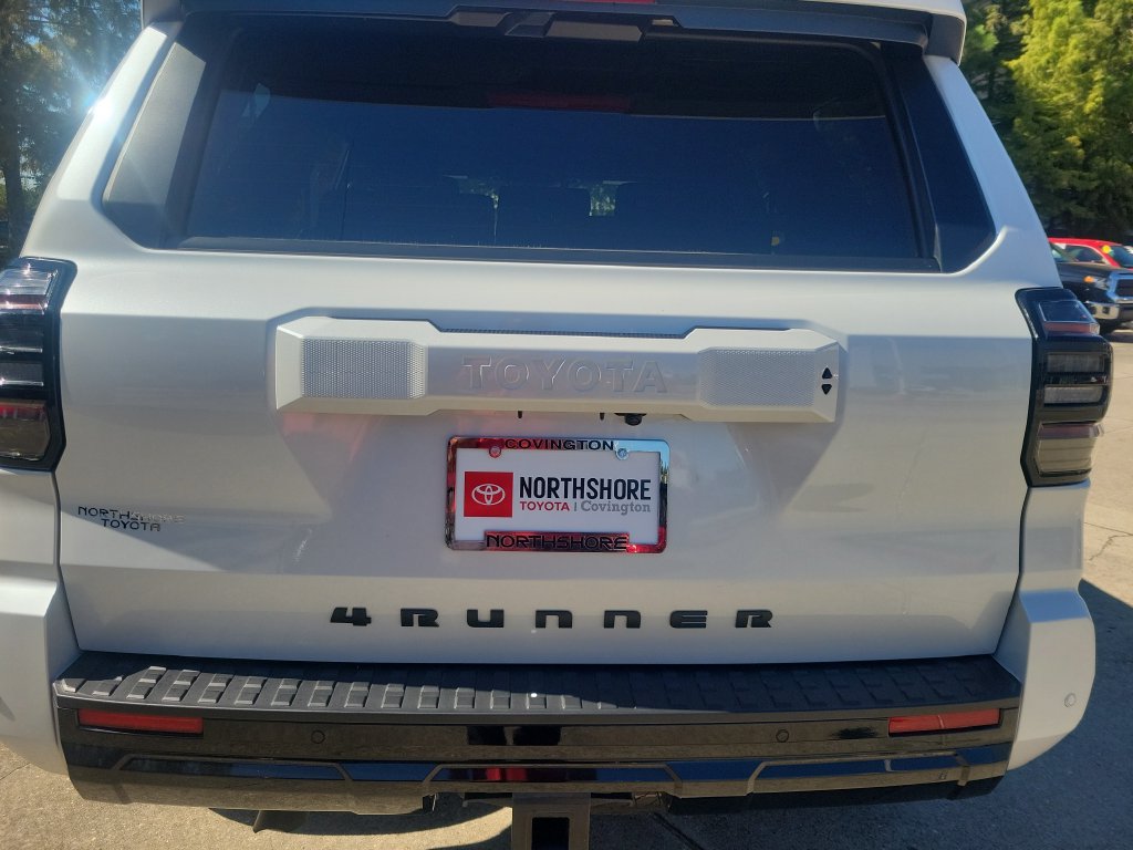 Used 2026 Toyota 4Runner TRD Sport AWD/4WD image 5