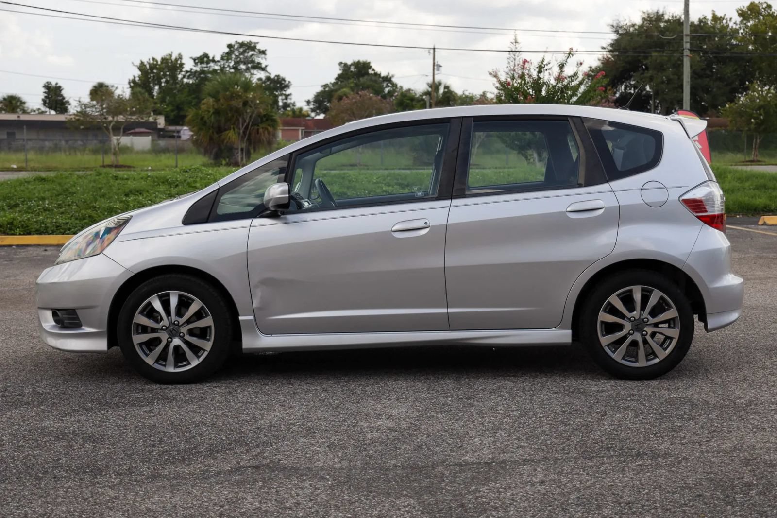 Used 2013 Honda Fit Sport image 2