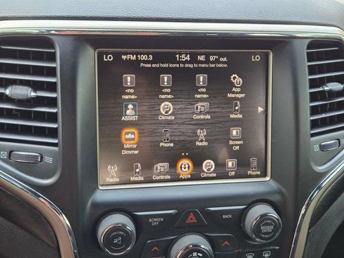 Used 2014 Jeep Grand Cherokee Laredo w/ 18" Wheel & 8.4" Radio Group RWD image 26