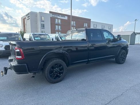 Used 2024 RAM 3500 Limited w/ Night Edition AWD/4WD image 4