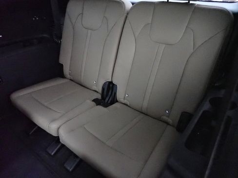 Used 2025 Kia Sorento SX Prestige w/ Olive Brown Leather Package image 15