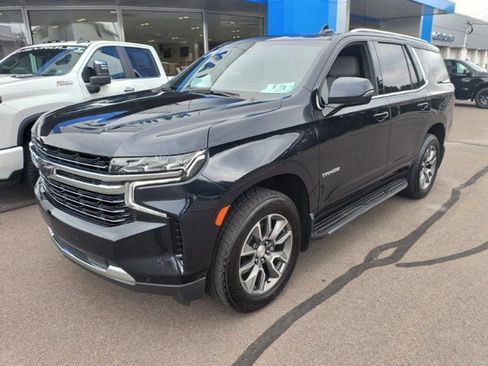 Used 2022 Chevrolet Tahoe LT w/ Luxury Package AWD/4WD image 6