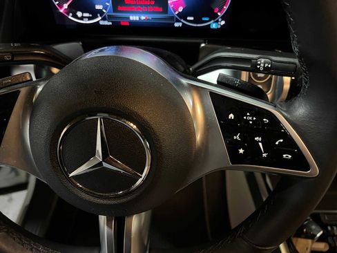 Certified 2025 Mercedes-Benz GLB 250 4MATIC image 25