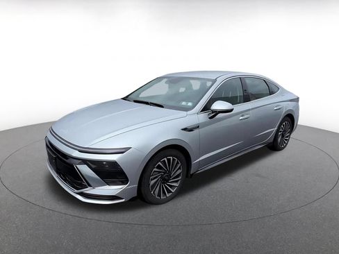 Used 2025 Hyundai Sonata SEL FWD image 7