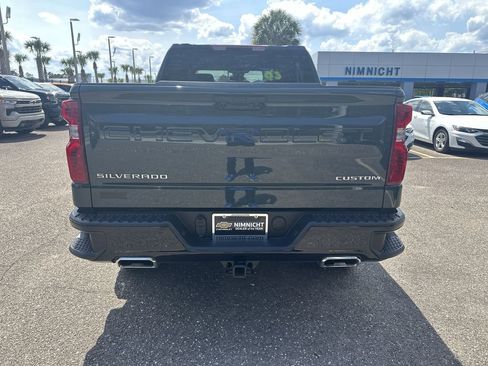 Used 2026 Chevrolet Silverado 1500 Custom Trail Boss AWD/4WD image 15