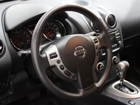 Used 2014 Nissan Rogue S w/ Convenience Package image 12