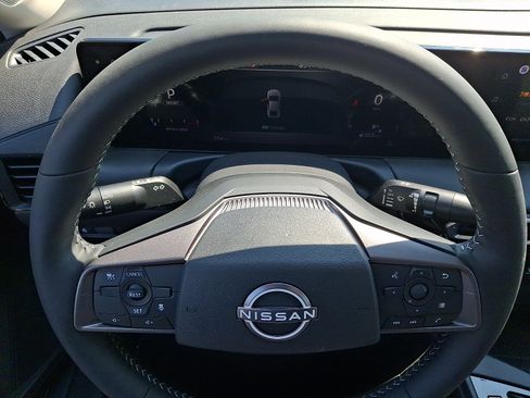 Used 2026 Nissan Sentra SV w/ SV Convenience Package FWD image 19