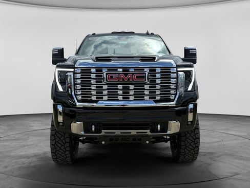 New 2026 GMC Sierra 2500 Denali w/ Technology Package AWD/4WD image 2