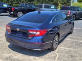 Used 2019 Honda Accord Touring image 2
