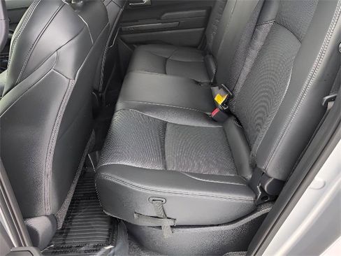 Used 2024 Toyota Tacoma TRD Off-Road image 30