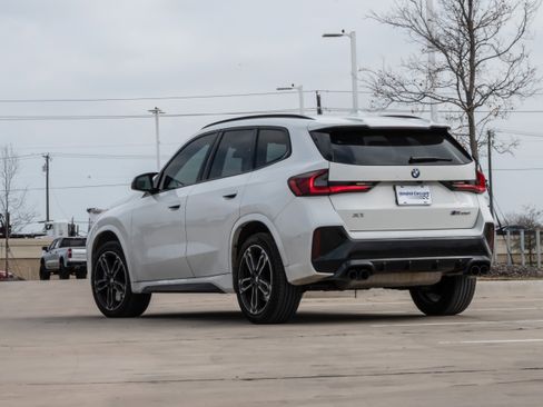 Certified 2024 BMW X1 M35i w/ Premium Package image 3