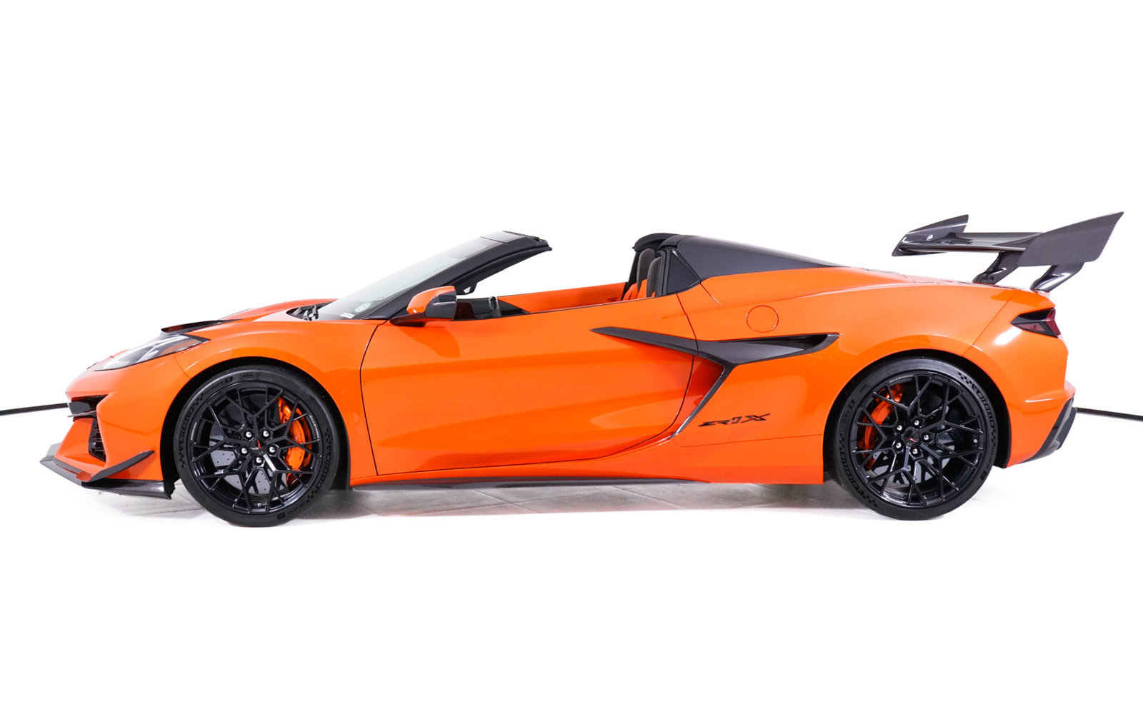 Used 2027 Chevrolet Corvette ZR1X AWD/4WD image 3