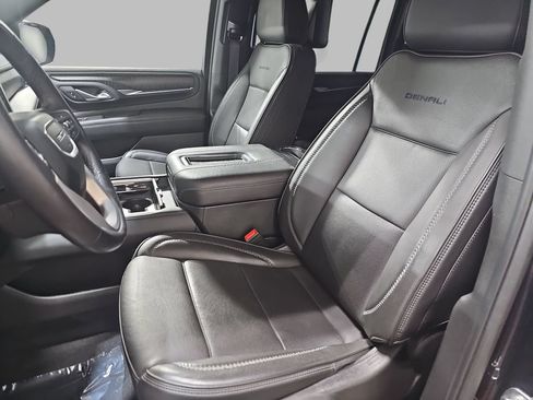 Certified 2024 GMC Yukon XL Denali w/ Advanced Technology Package AWD/4WD image 21