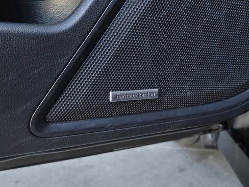 Used 2023 Subaru Legacy Touring XT image 10