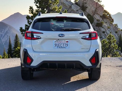 Certified 2025 Subaru Crosstrek 2.5i Limited w/ Crosstrek Mirror Package AWD/4WD image 6
