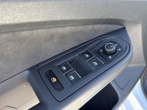 Used 2024 Volkswagen GTI S image 24