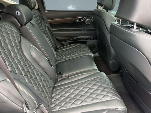 Used 2022 Genesis GV80 3.5T w/ Prestige Package 07 AWD/4WD image 29
